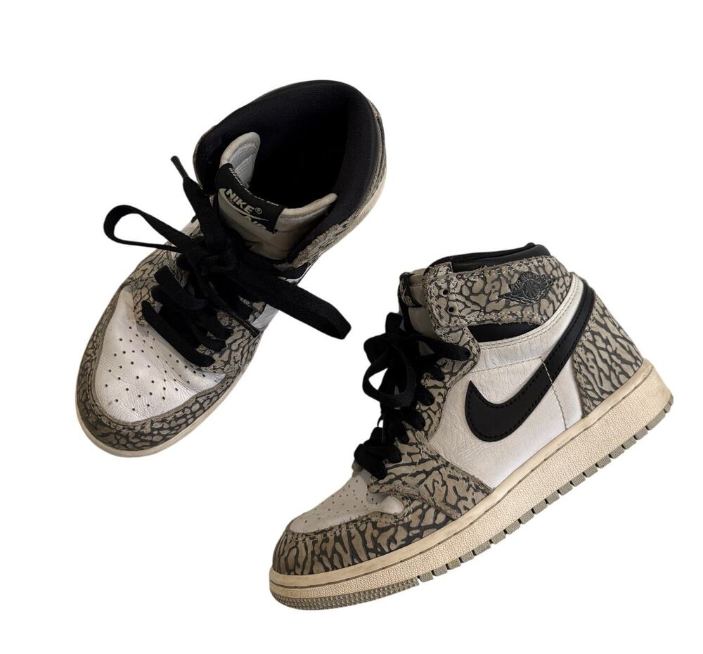 Nike Air Jordan 1 Retro High OG Sneakers Elephant Print Gray White Boys Youth 4